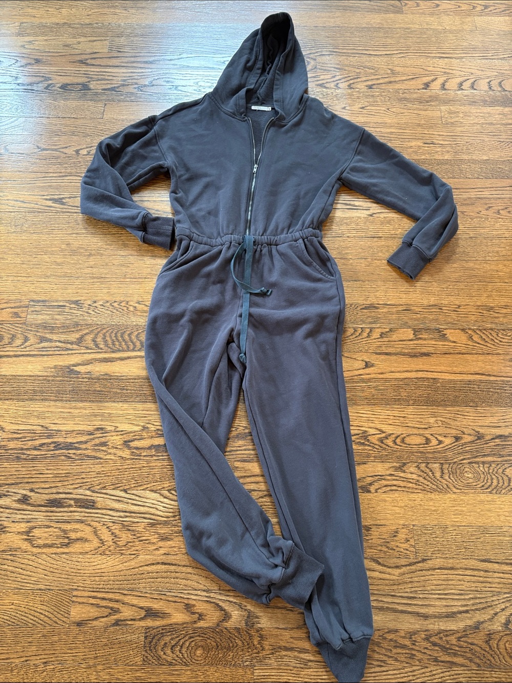 NIA Black Hooded One-Piece SWEATSHIRT Jumpsuit, xS